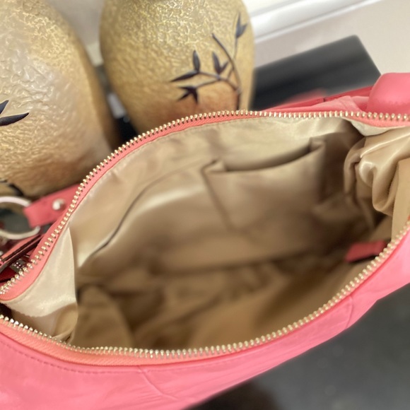 Coach Genuine soft Leather pink bag - Picture 7 of 14